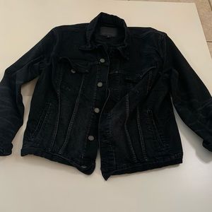 American Eagle Outfitters- Oversized Denim Jacket